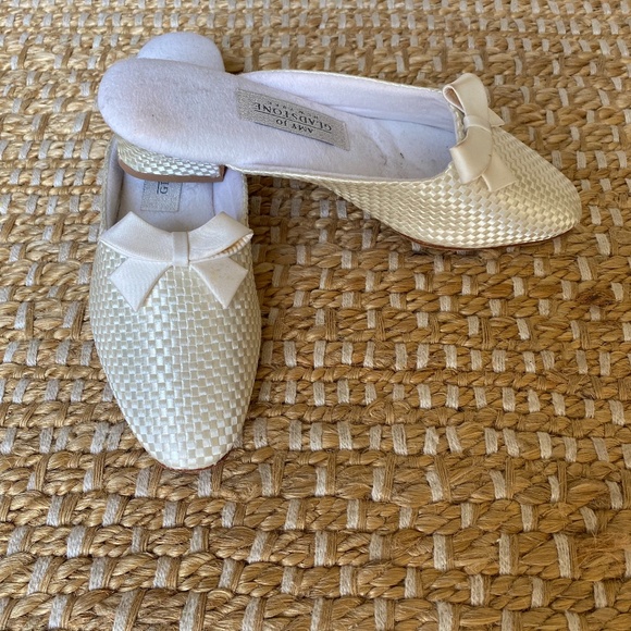 Amy Jo Gladstone Shoes - Amy Jo Gladstone Slippers
